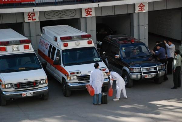 容县救护车转院